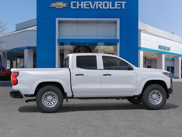New 2026 Summit White Chevrolet WT image 6