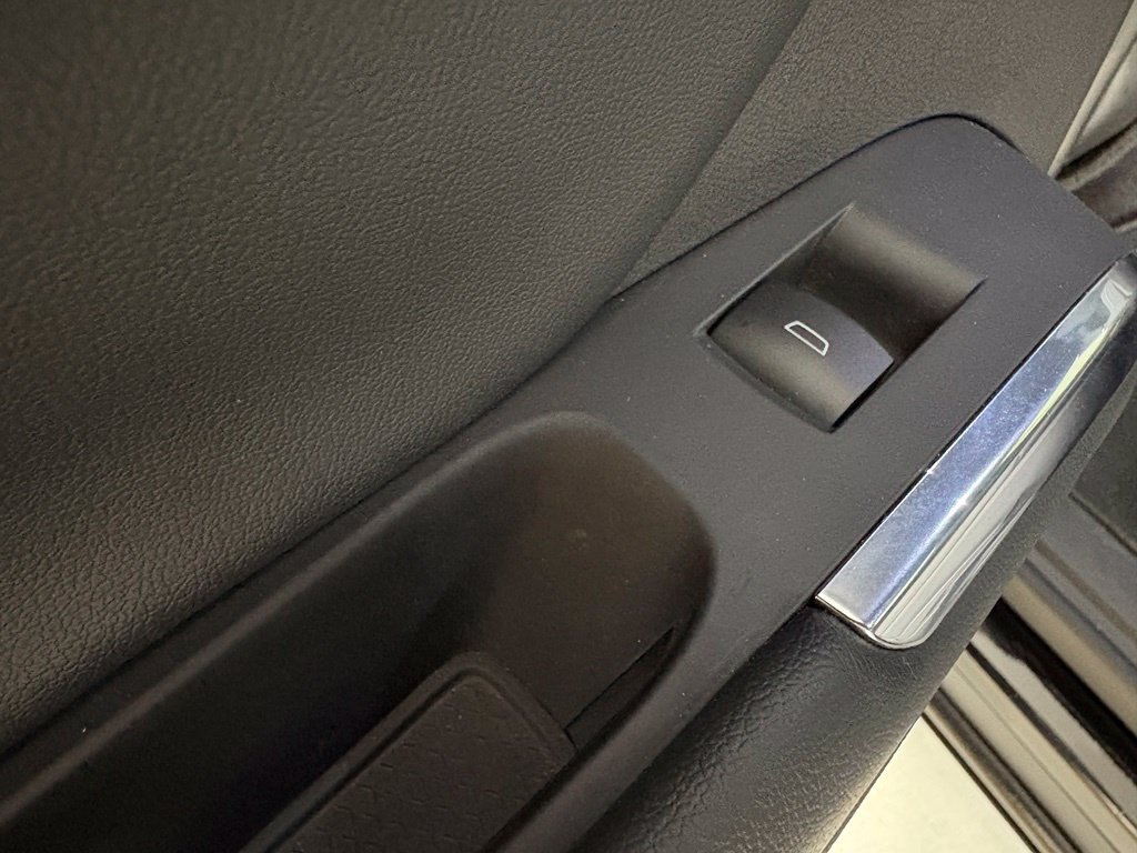 Used 2025 Black Chevrolet LT image 36