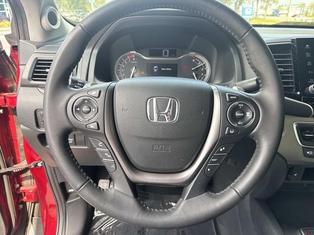 Certified Used 2022 Radiant Red Metallic II Honda AWD RTL image 28