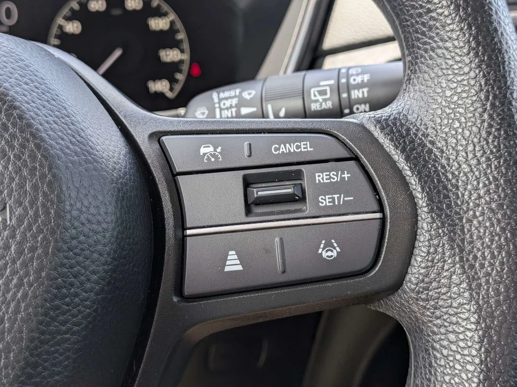 Used 2024  Honda EX image 23