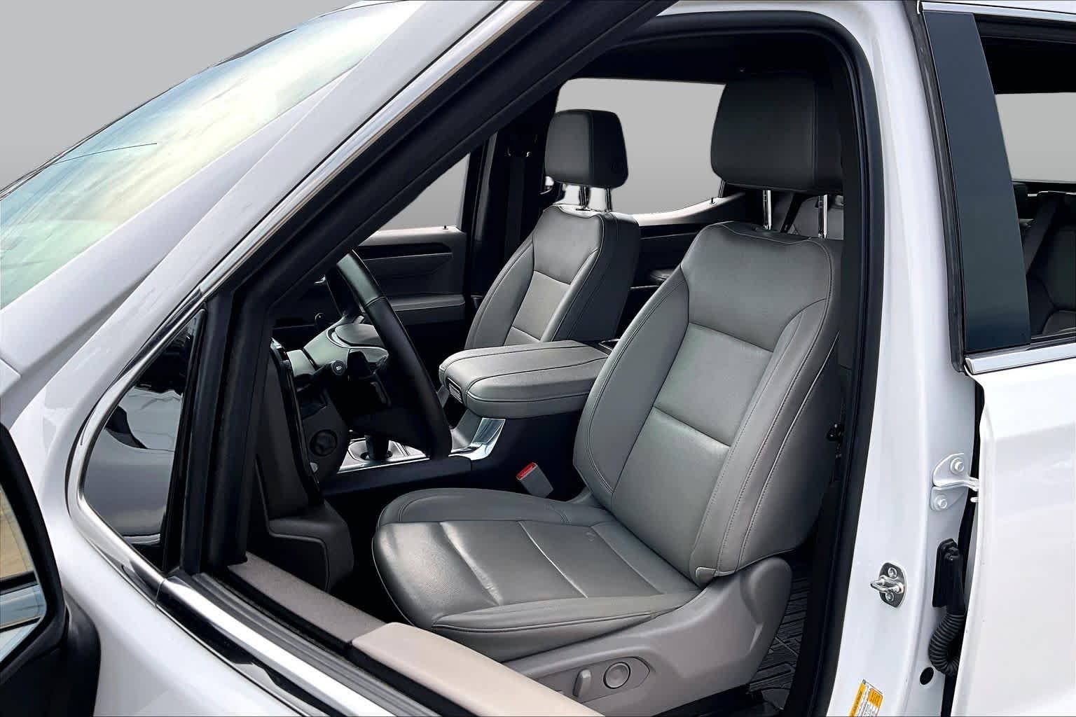 Used 2026 Summit White GMC SLT image 8