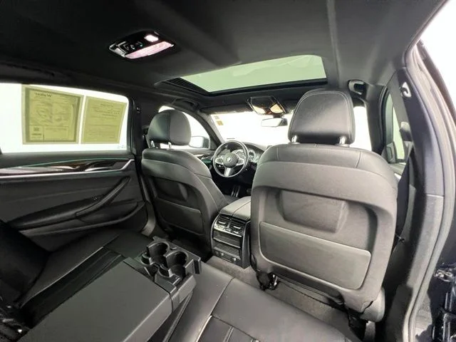 Used 2018 Black BMW 540i image 41