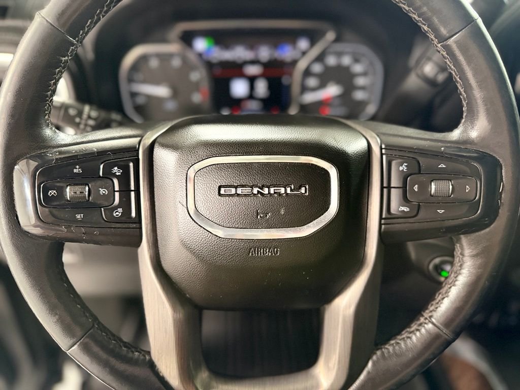 Used 2021 Black GMC Denali image 17