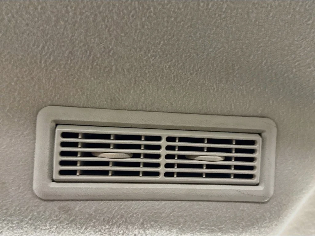 Used 2008 Summit White Chevrolet LS image 26