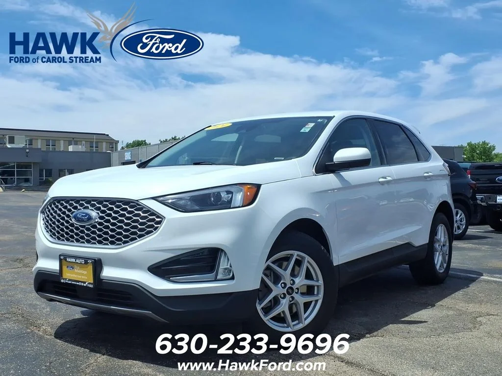 Certified Used 2024 Oxford White Ford SEL image 3