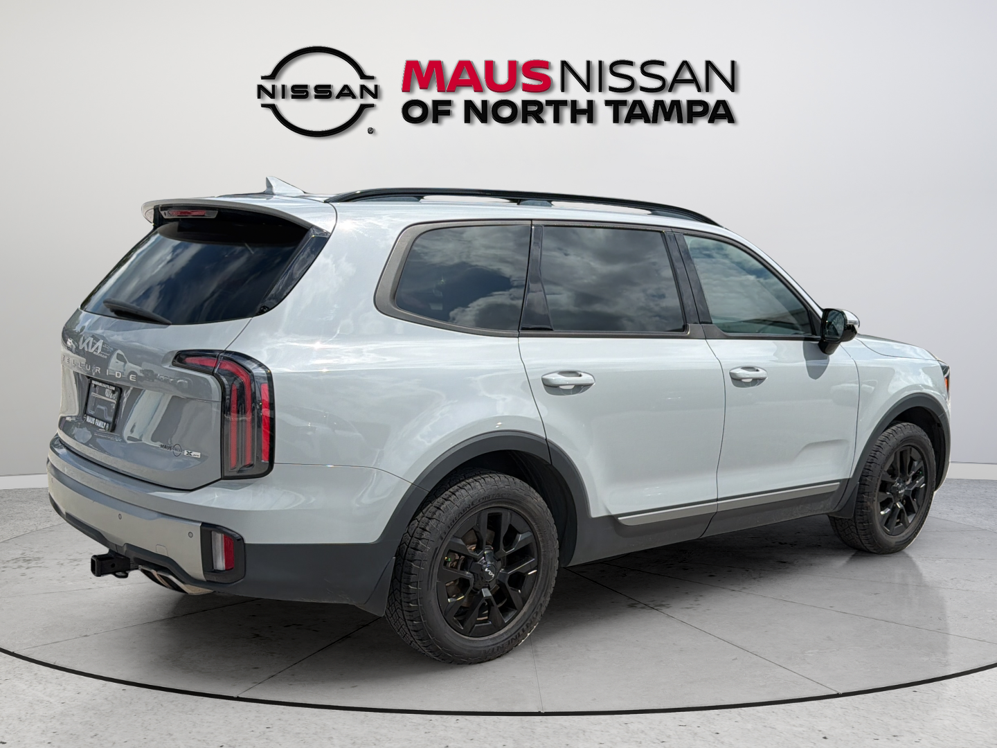 Used 2023  Kia SX X-Pro image 12