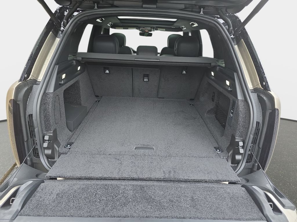 2025 Land Rover Range Rover SE - Photo 13