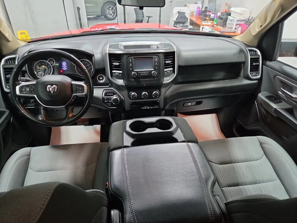 Used 2020 Red Ram Big Horn/Lone Star image 3