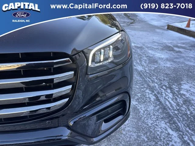 Used 2024  Mercedes-Benz GLS 450 image 11