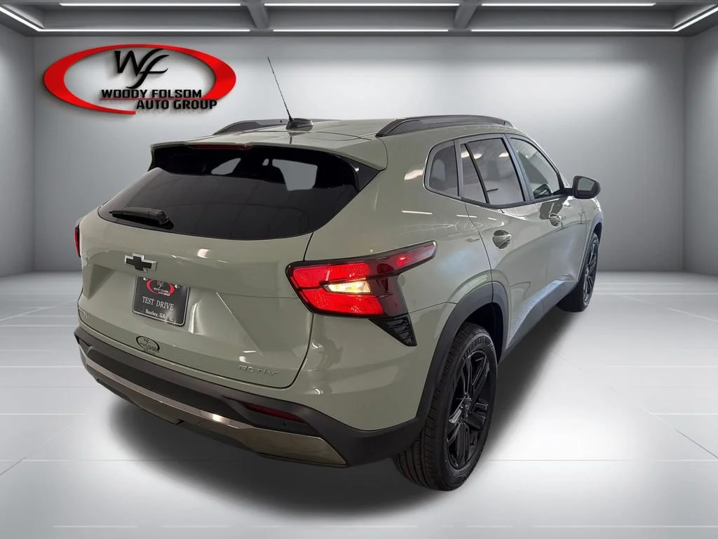 New 2026 Cacti Green Chevrolet ACTIV image 6