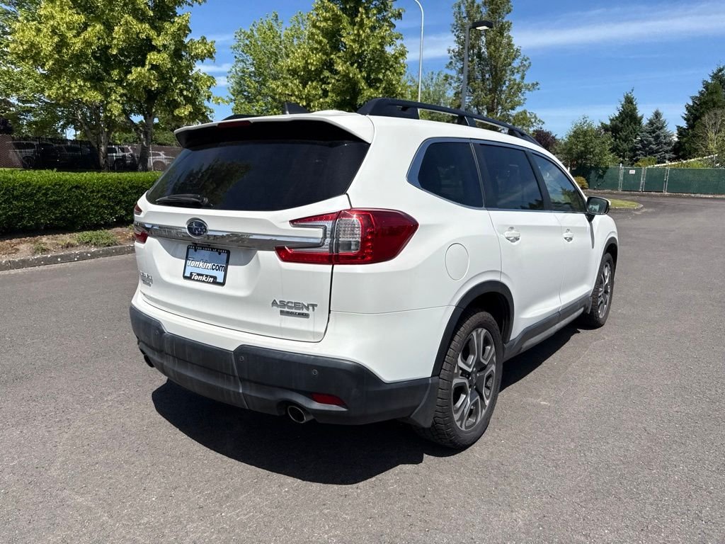 Used 2023 Crystal White Pearl Subaru Limited image 7