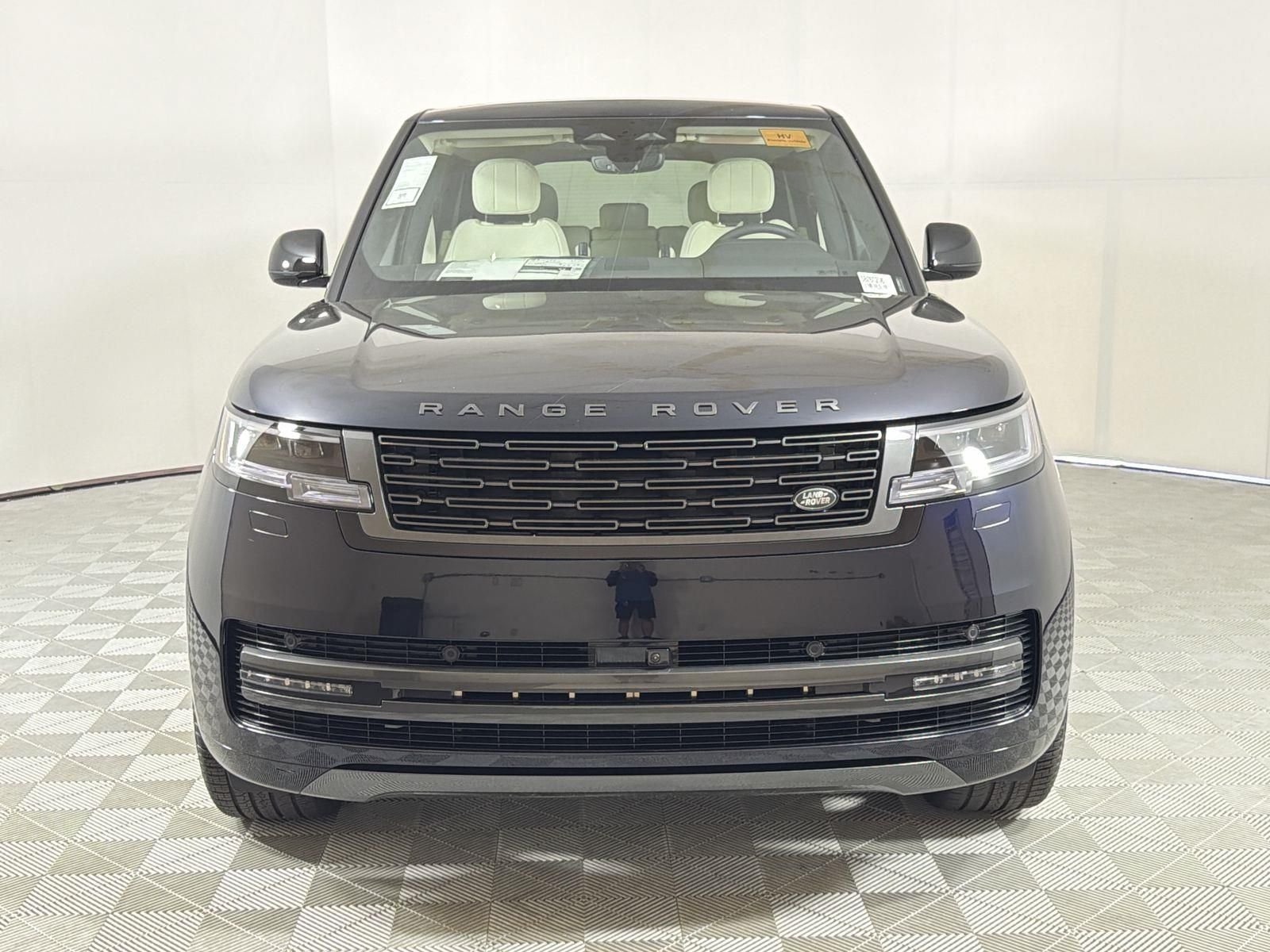 2026 Land Rover Range Rover SE - Photo 8