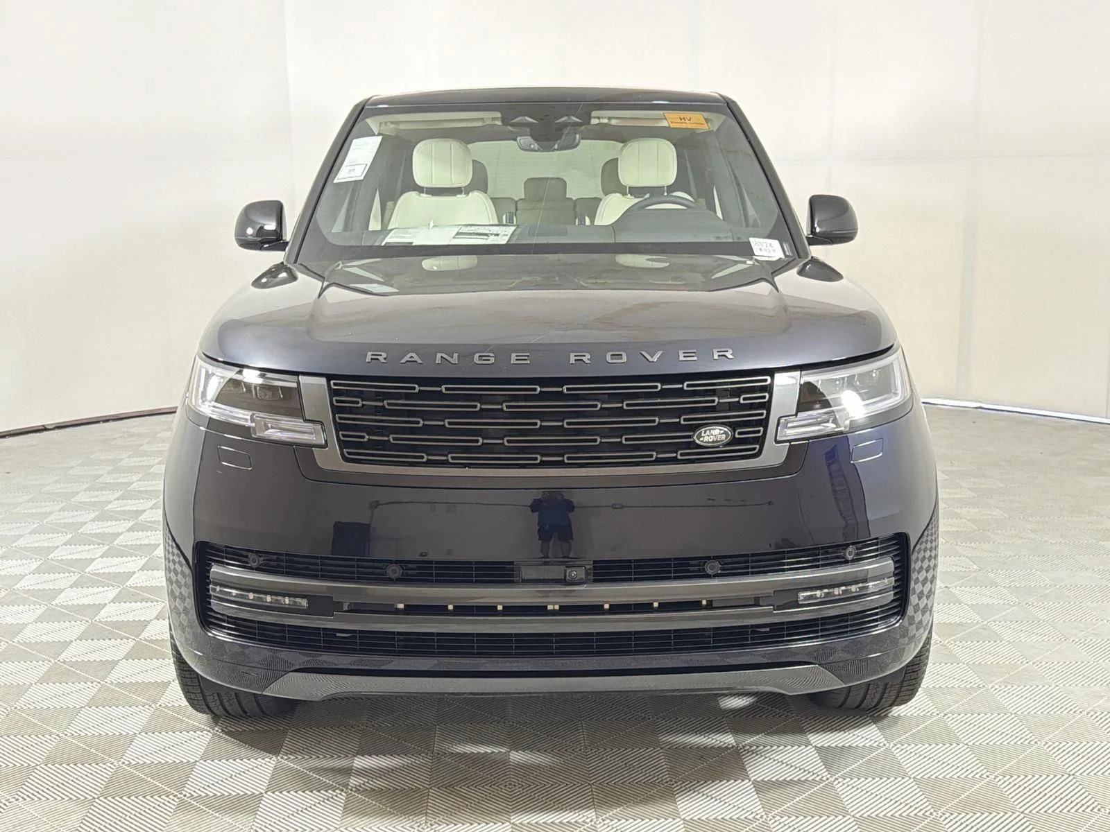 2026 Land Rover Range Rover SE - Photo 8