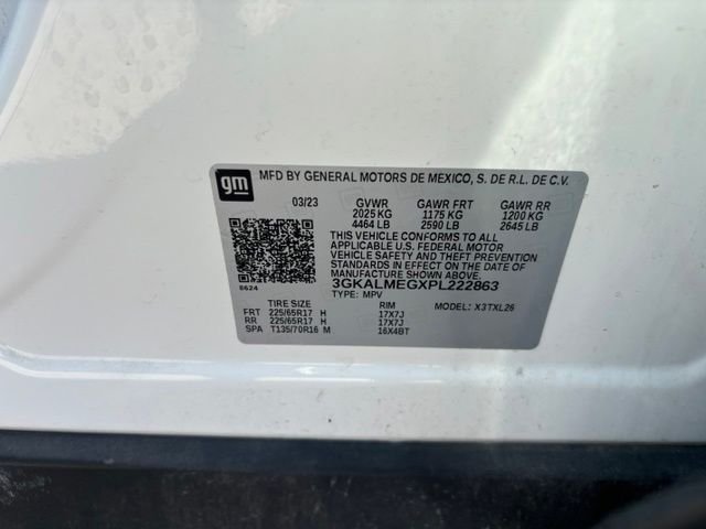 Used 2023 White GMC SLE image 10