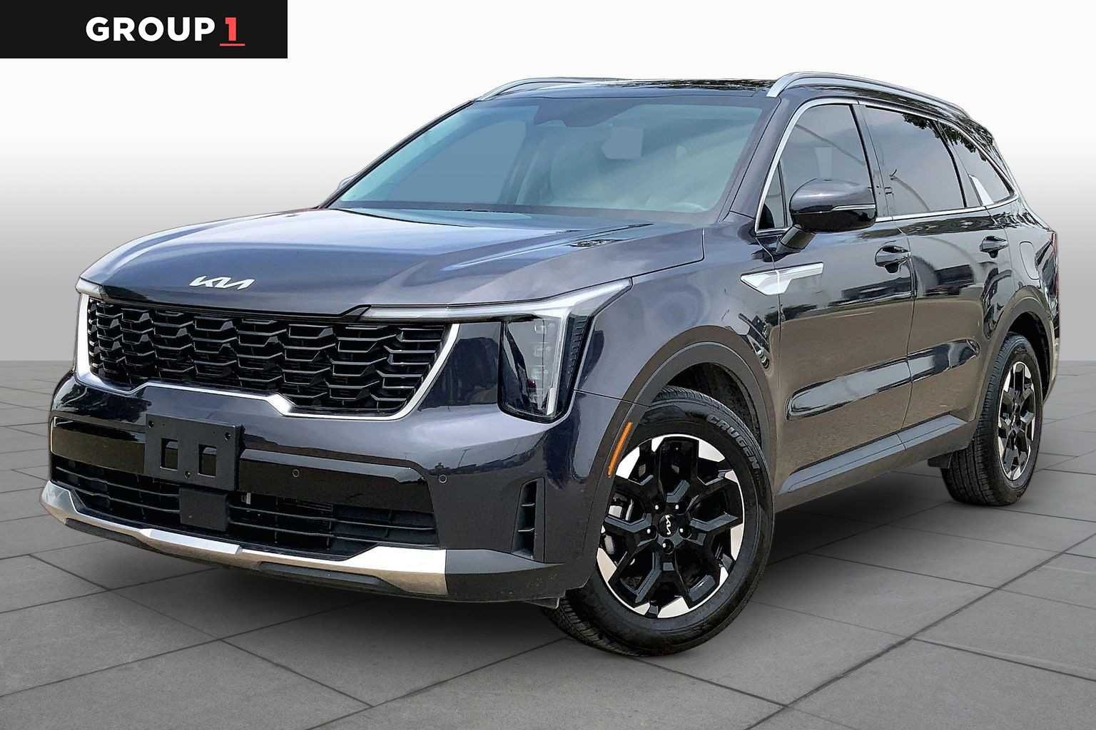 2025 Kia Sorento S AT's photo