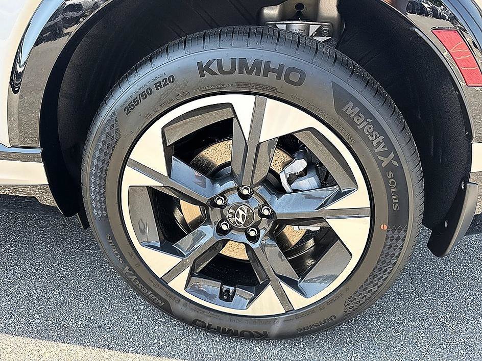 New 2026 Typhoon Silver Metallic Hyundai Limited AWD image 5