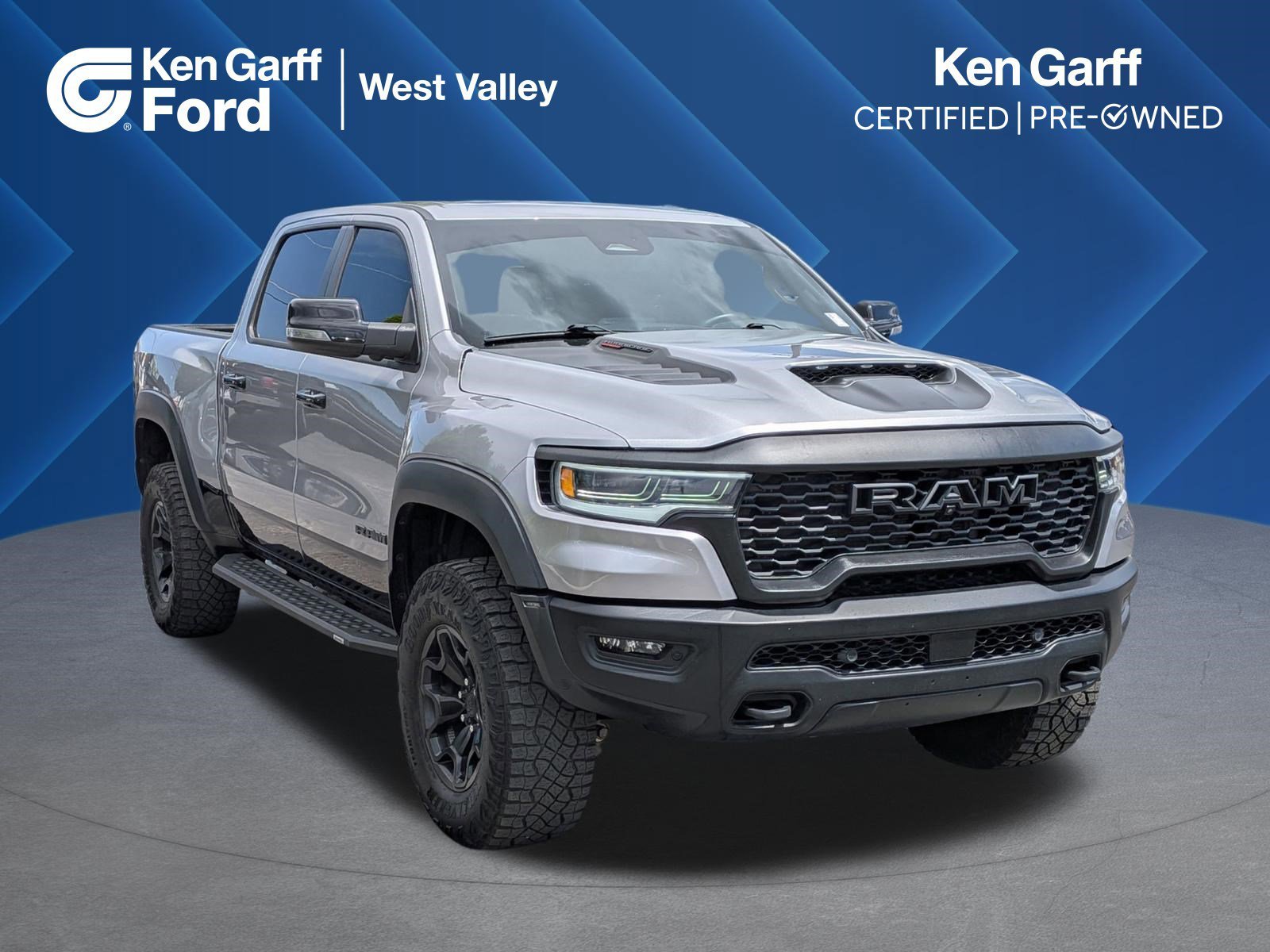 2025 RAM 1500 RHO 4x4 Crew Cab 5'7's photo