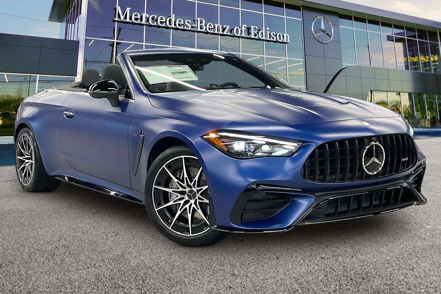 New 2026 MANUFAKTUR Starling Blue Magno Mercedes-Benz AMG® CLE 53 4MATIC+ Cabriolet image 14