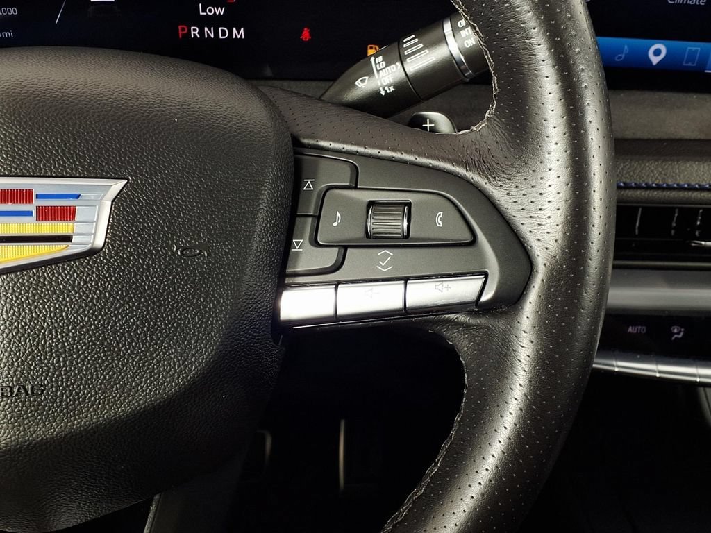 Used 2025 Crystal White Tricoat Cadillac Sport image 20