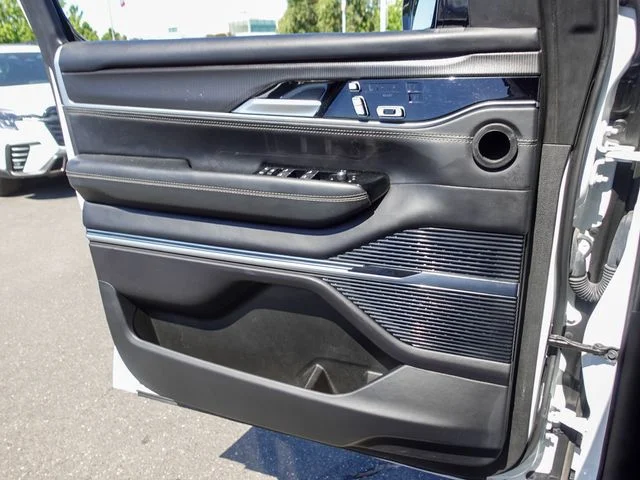 Used 2024 White Jeep Series II image 16