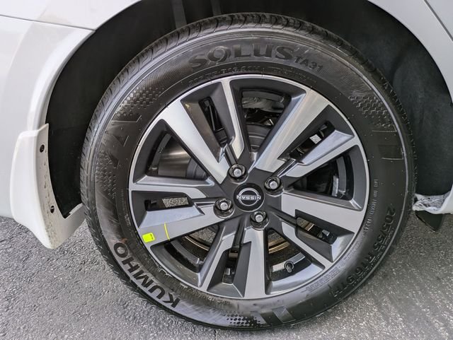 2025 Nissan Versa Sedan SV - Photo 27