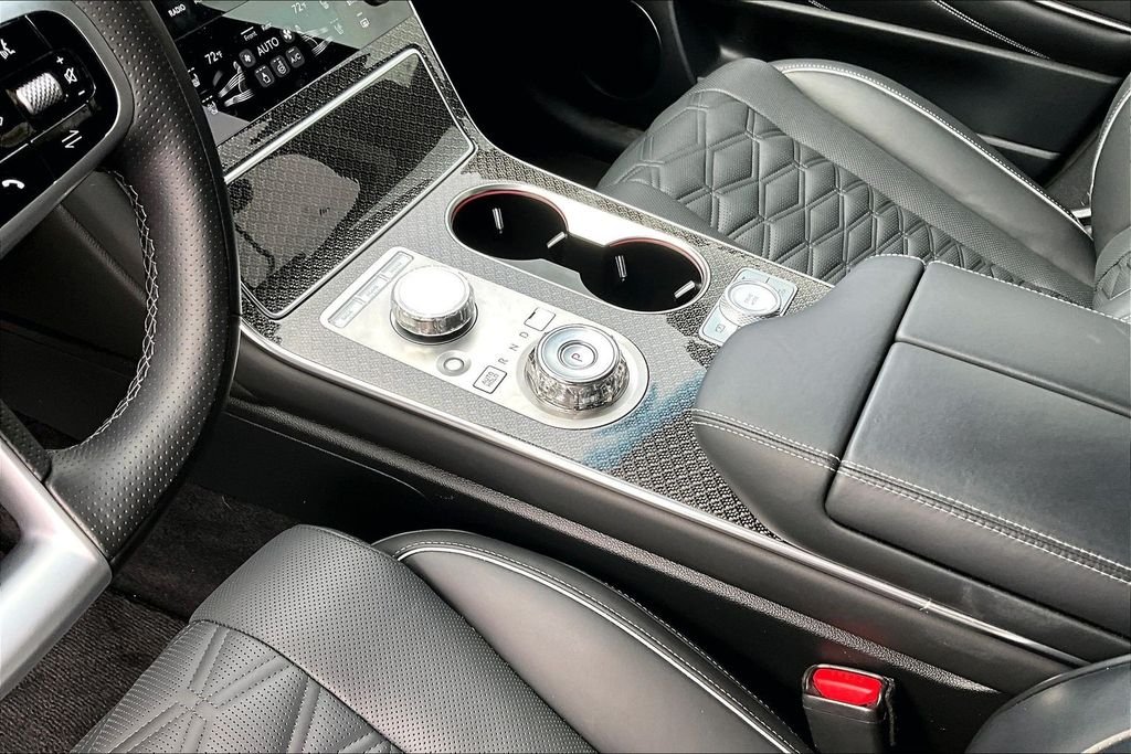 Used 2025 Black Genesis 3.5T e-SC image 15