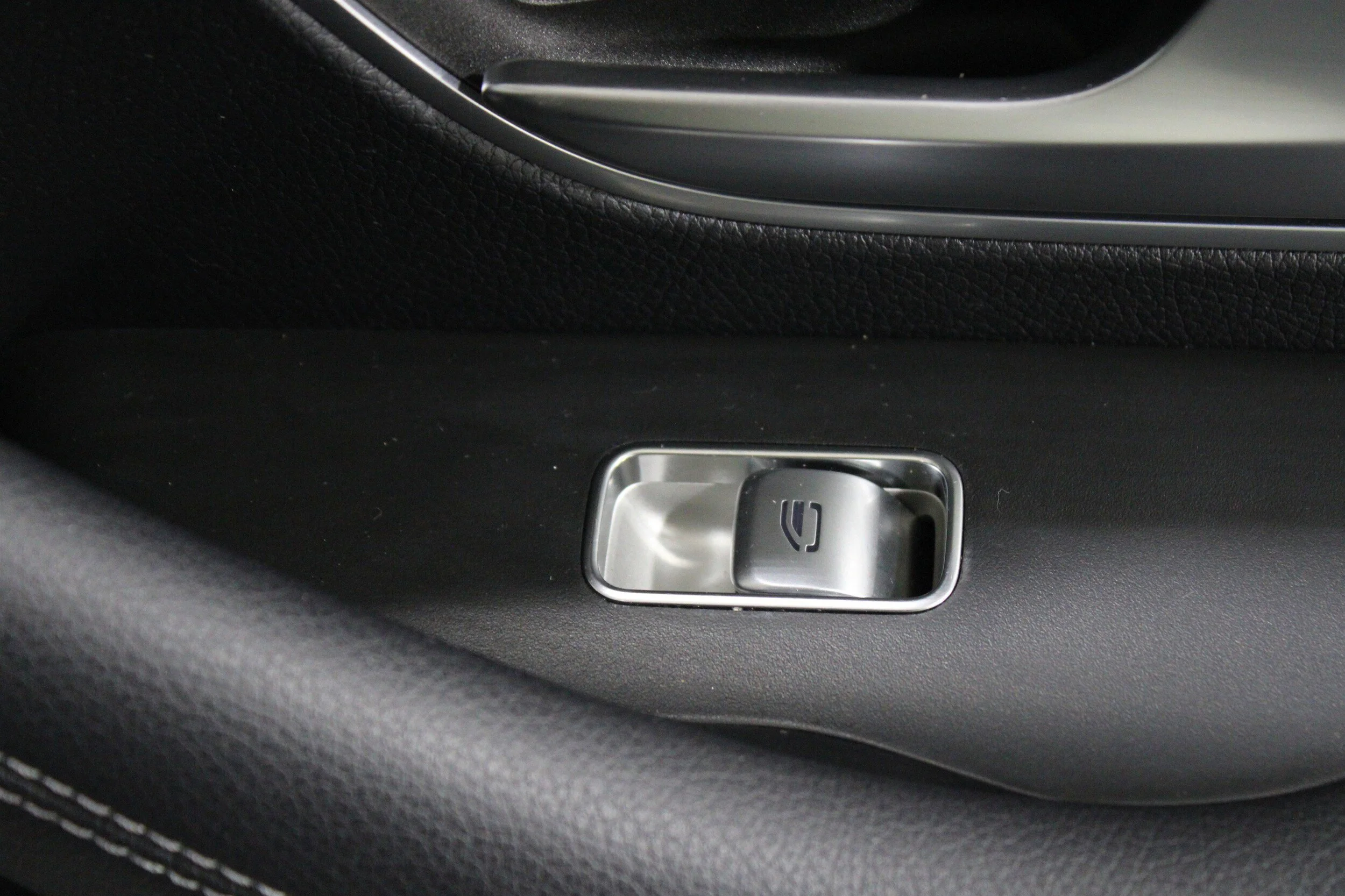 2020 Mercedes-Benz GLS GLS450 - Photo 33