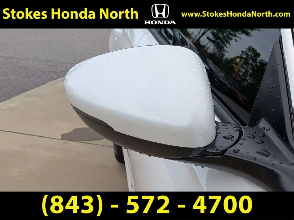 Used 2023 White Honda Touring image 14