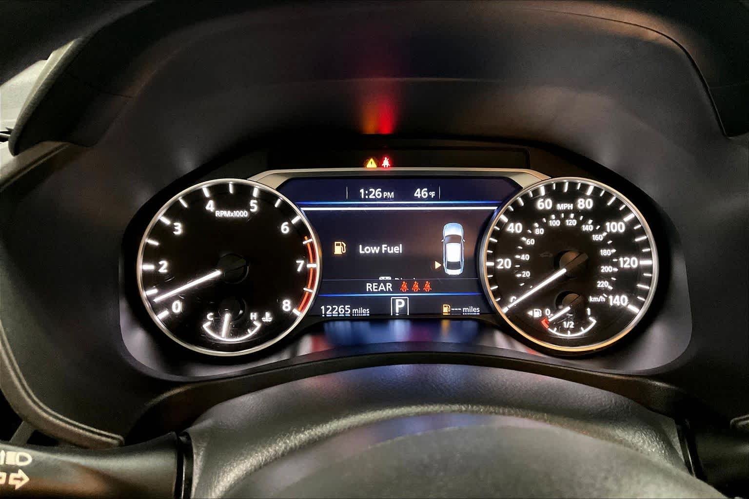 Used 2023 Pearl White Tricoat Nissan 2.5 SV image 25