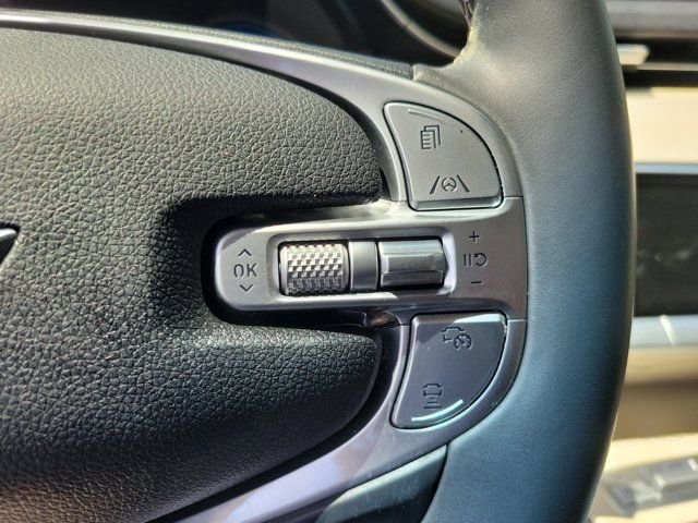 2024 GENESIS GV70 Standard - Photo 23