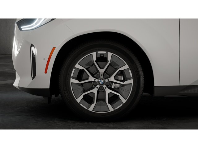 New 2026 Alpine White BMW 30 xDrive image 7