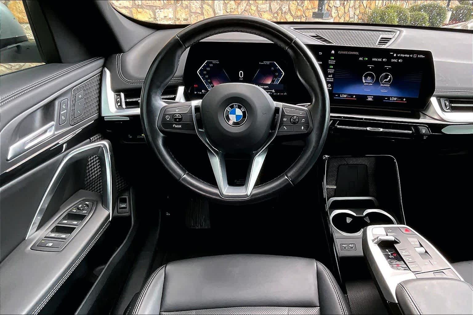Used 2023 Alpine White BMW xDrive28i image 13