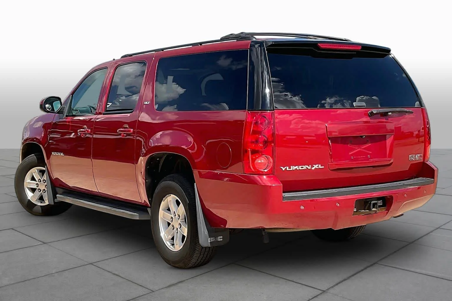 Used 2013 Crystal Red Tintcoat GMC SLT image 12