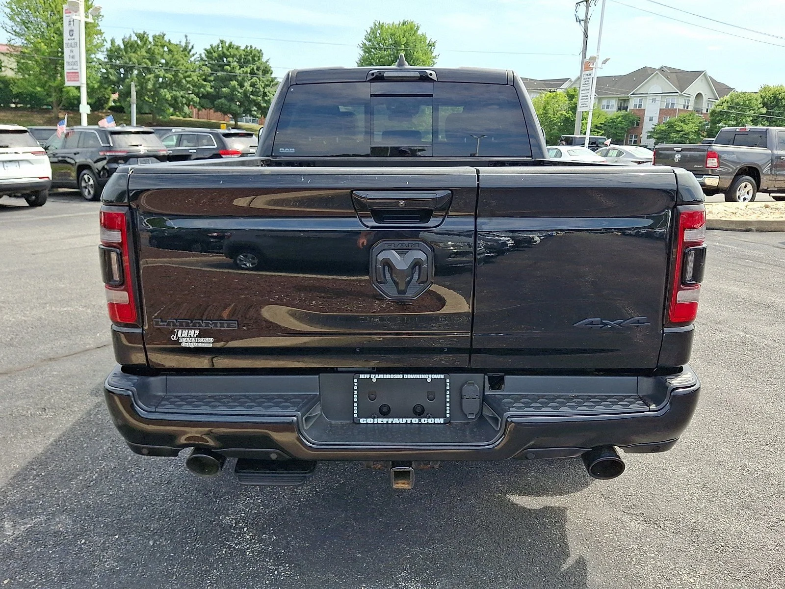 Used 2021 Diamond Black Crystal Pearlcoat Ram Laramie image 6