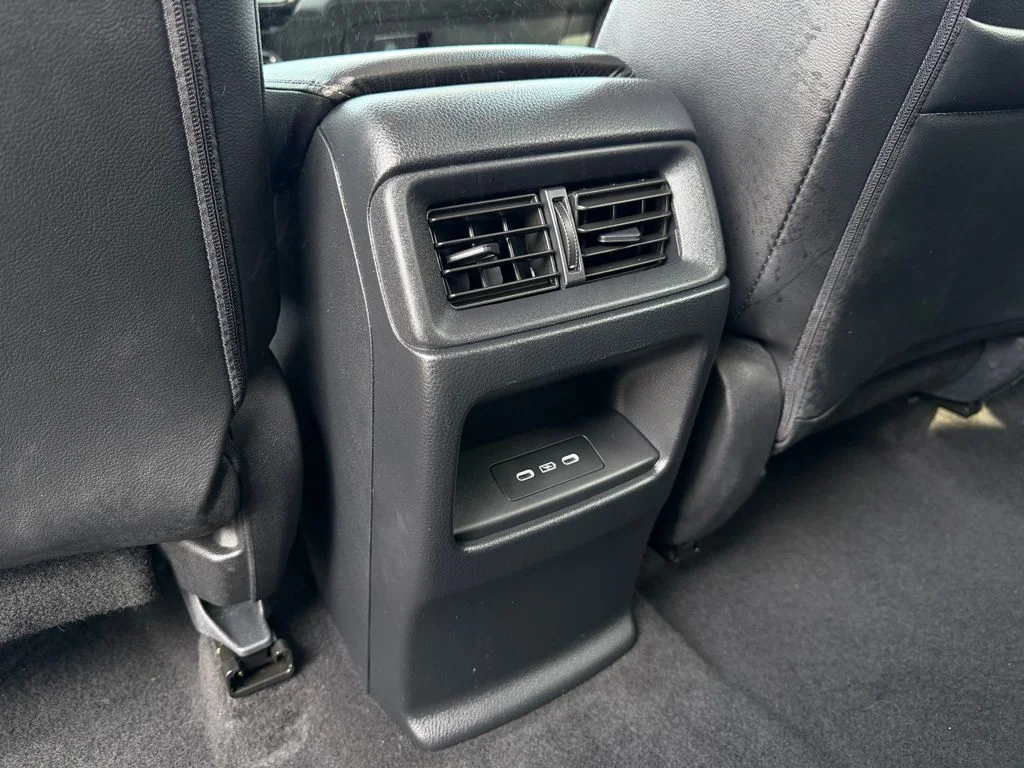Used 2025 Black Honda EX-L image 32