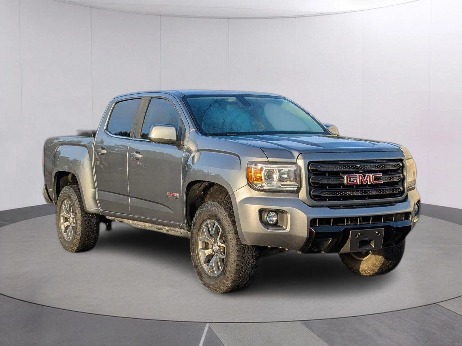 Used 2020 Satin Steel Metallic GMC 4WD All Terrain w/Cloth image 9