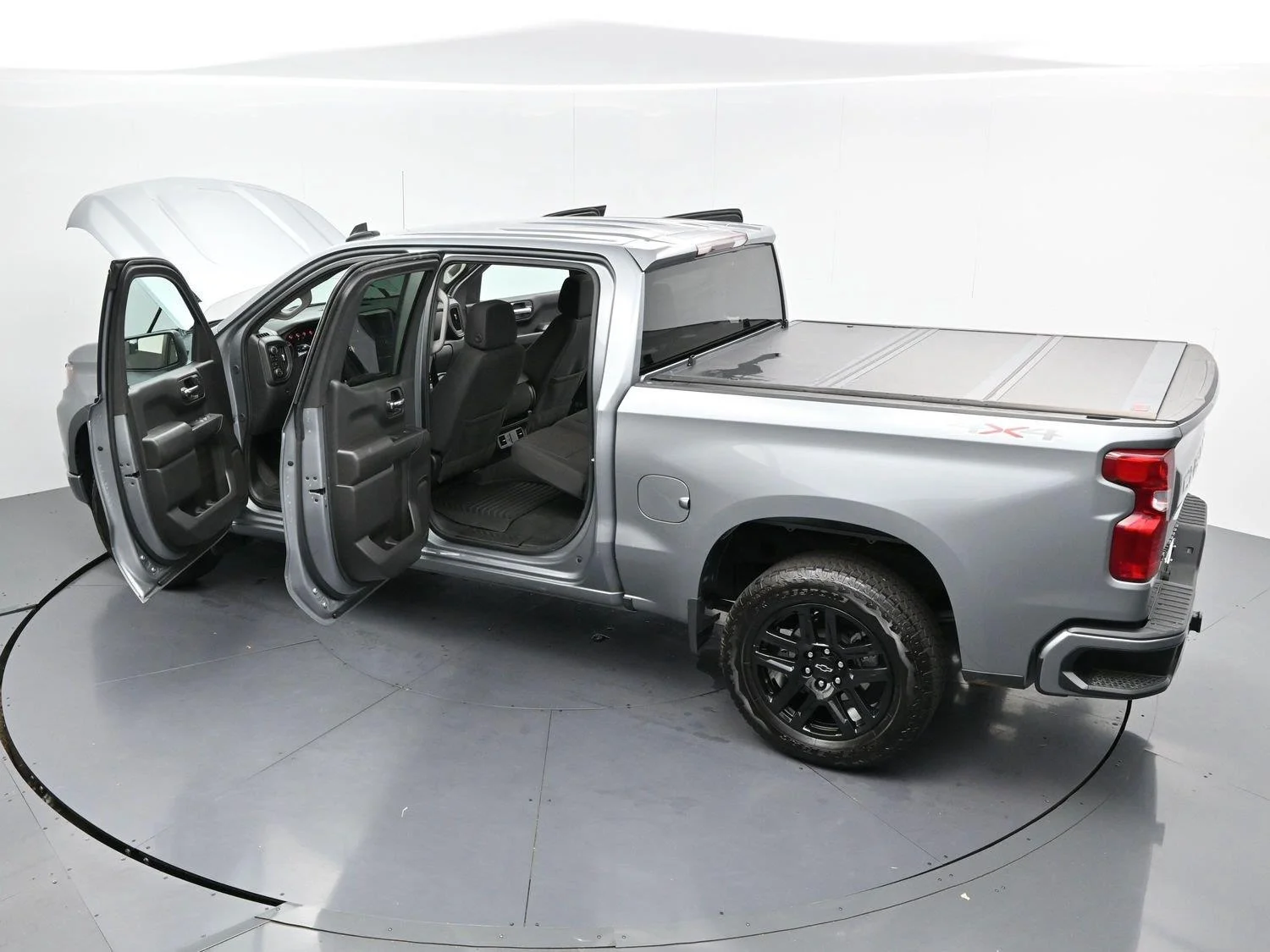 Used 2025 Sterling Gray Metallic Chevrolet Custom image 39