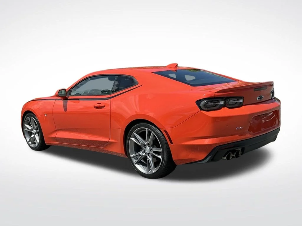 Used 2019 Orange Chevrolet 3LT image 4