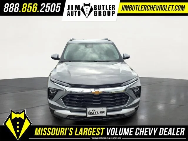New 2026 Sterling Gray Metallic Chevrolet LT image 25