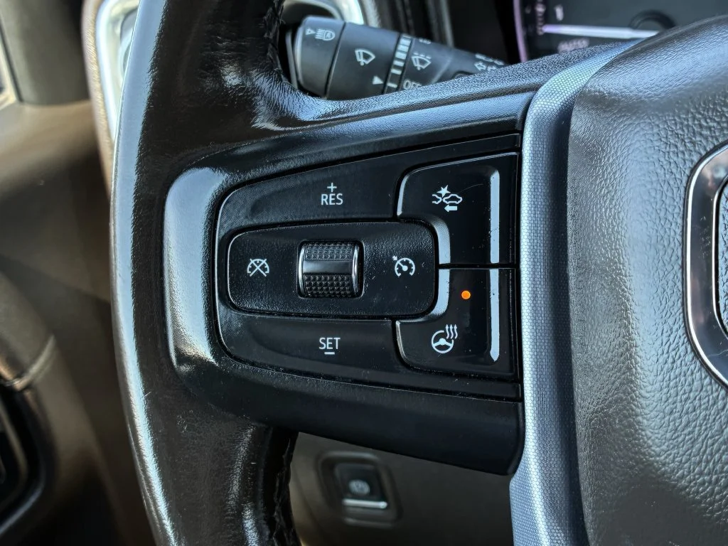 Used 2019 DARK SKY METALLIC GMC SLT image 28