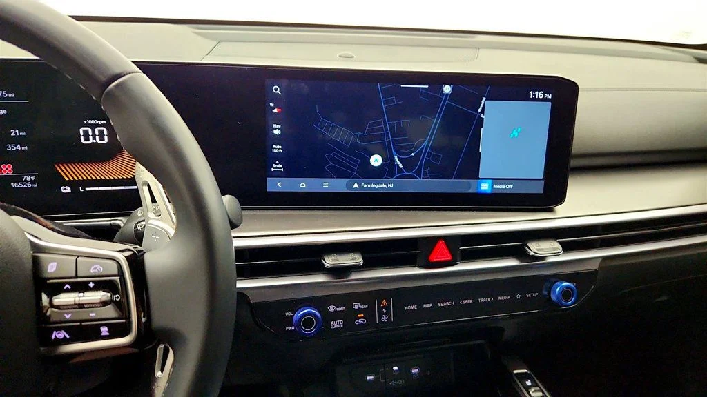 Used 2025 Mineral Blue Kia EX AWD image 18