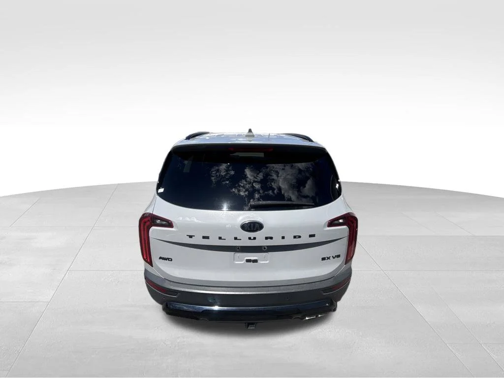 Certified Used 2021 Gray Kia SX image 4