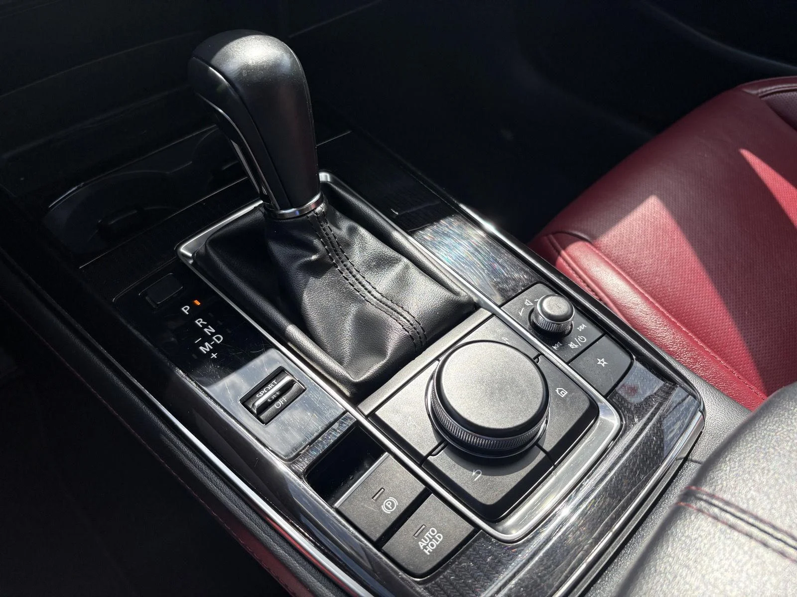 Used 2025 Polymetal Gray Metallic Mazda 2.5 S Carbon Edition image 27