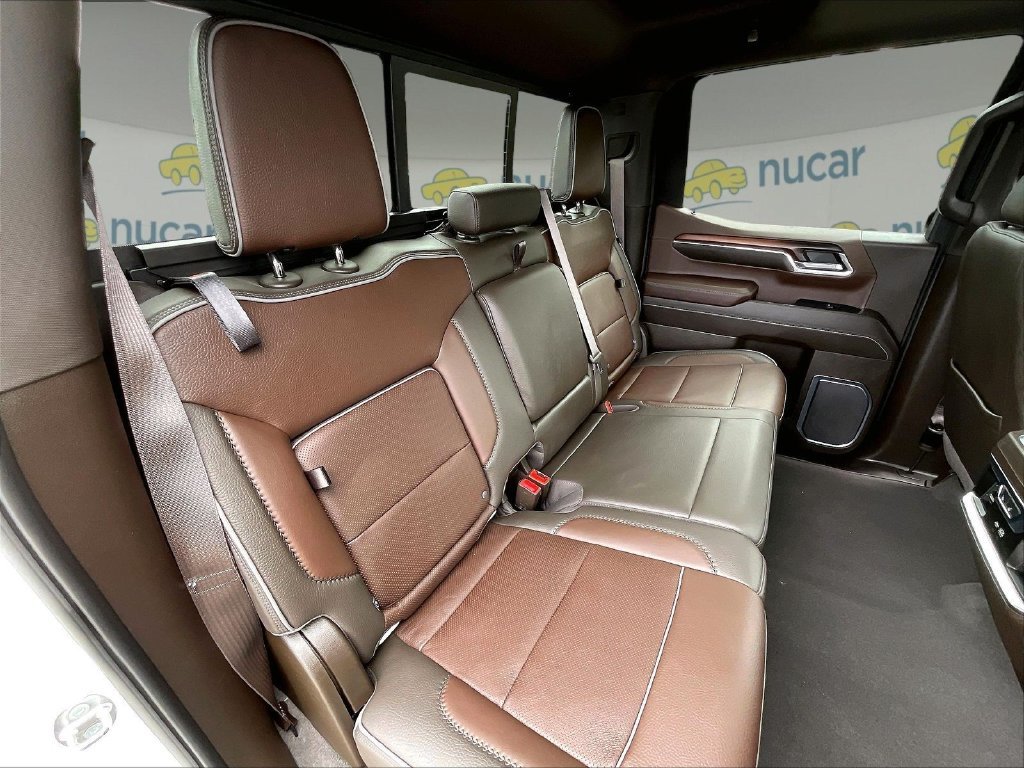 Used 2024 White Frost GMC Denali image 15