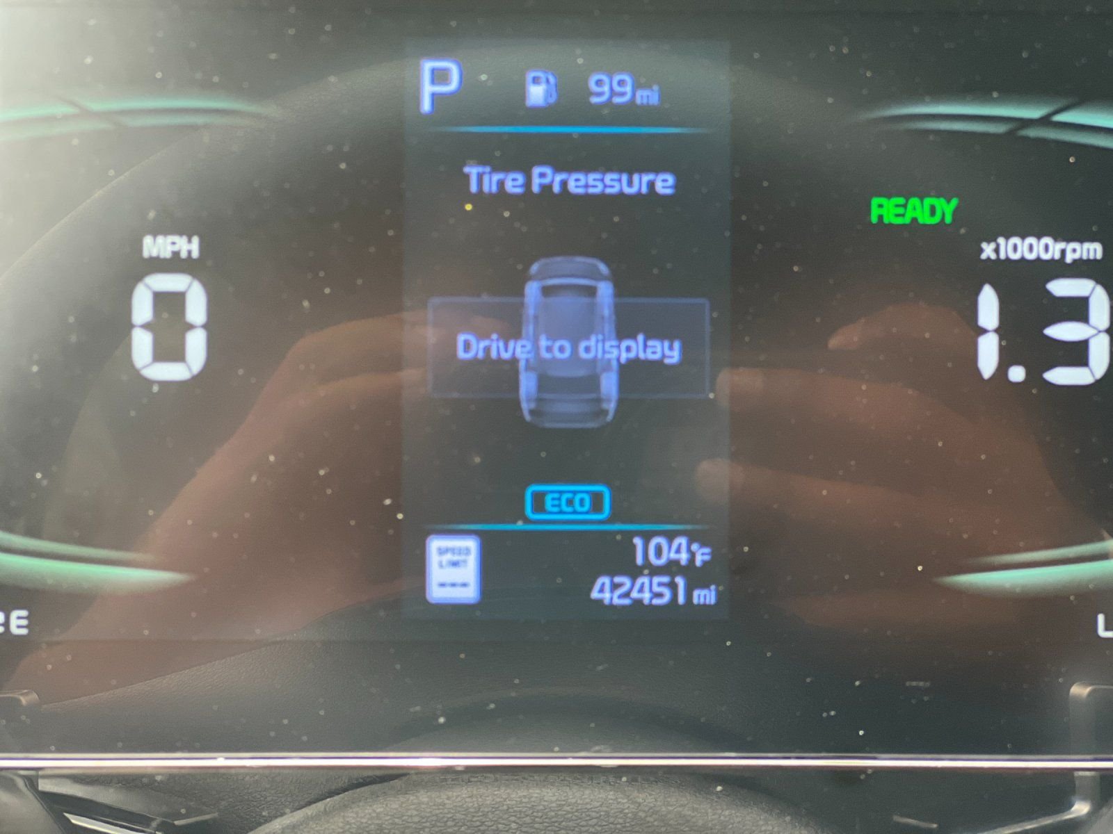 Certified Used 2024 Gray Kia LX image 25