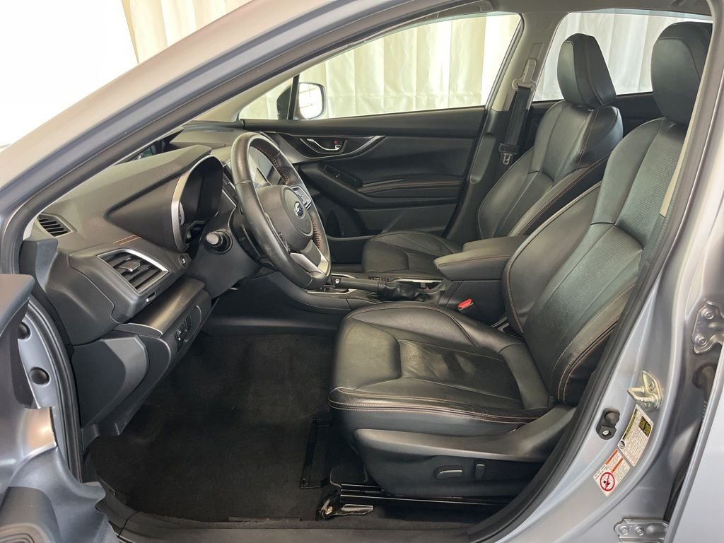 Used 2019 Silver Subaru 2.0i Limited image 4