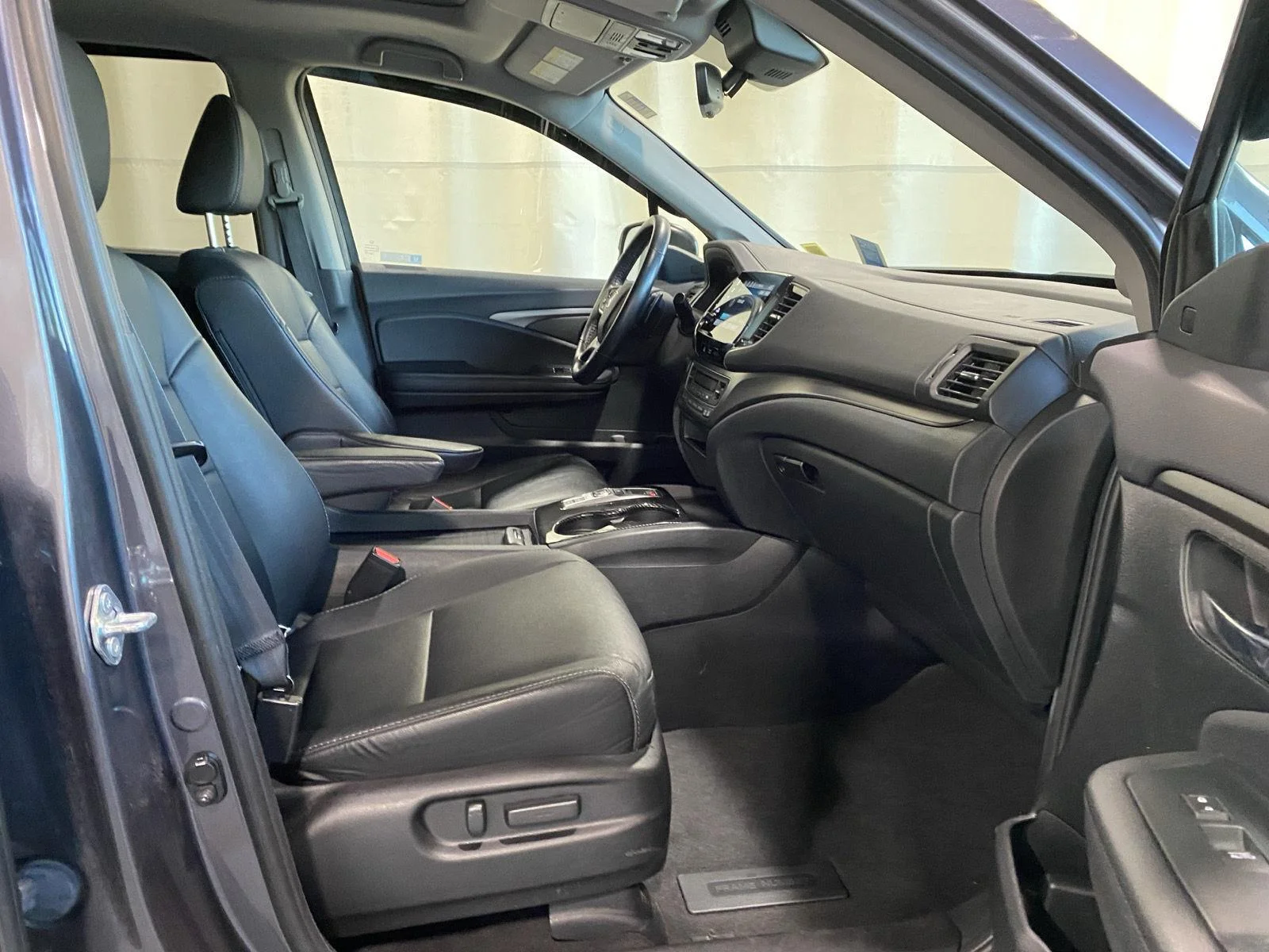 Used 2021 Modern Steel Metallic Honda EX-L image 11