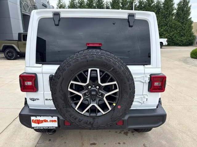 New 2027 White Jeep Sahara image 4