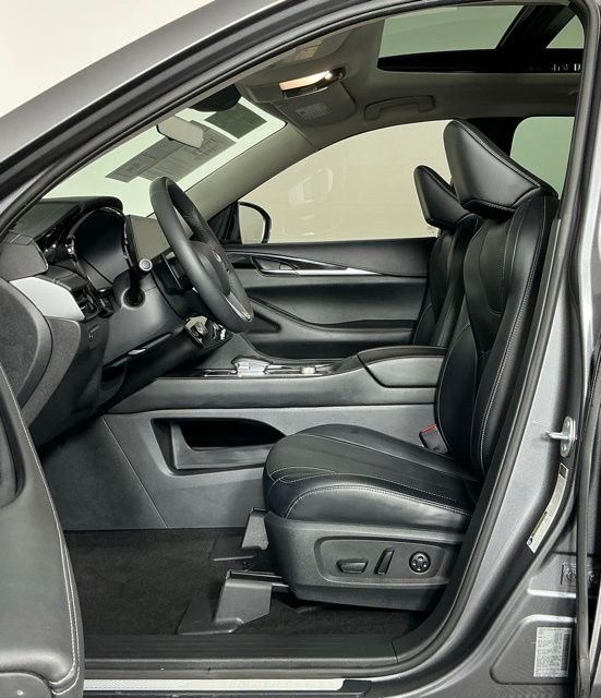 Certified Used 2023 Gray INFINITI PURE image 12