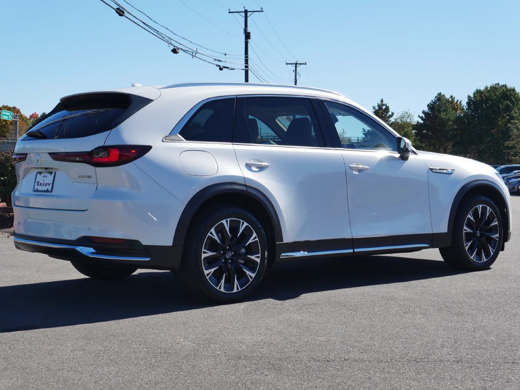 Certified Used 2024 White Mazda Premium Plus image 7